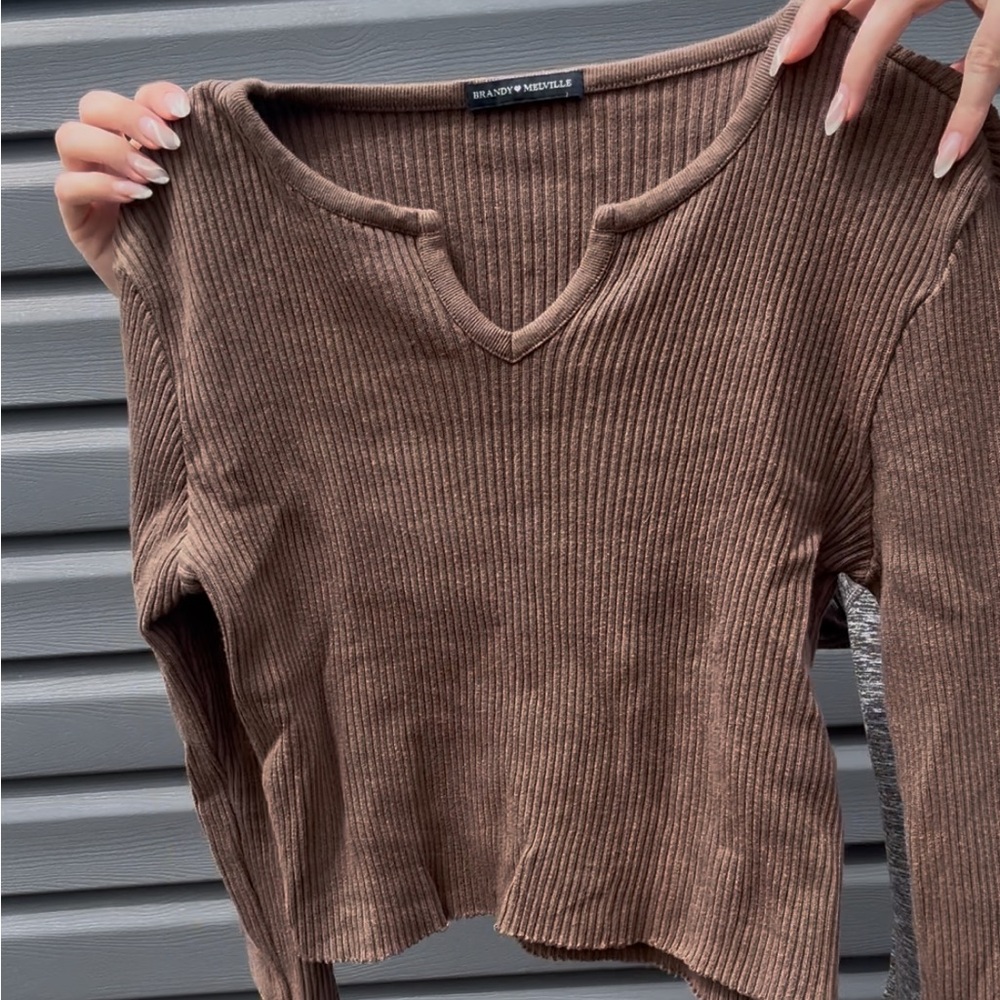 Brandy Melville Brown Ribbed Crop Hoodie